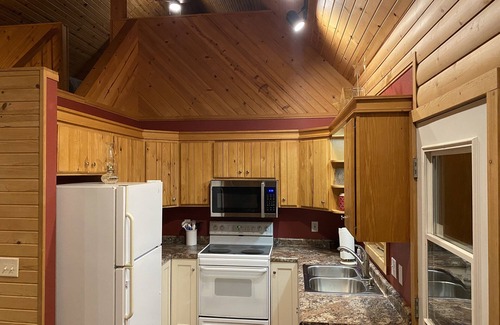 Westby Cabina | Cabin in Beautiful Timber Coulee