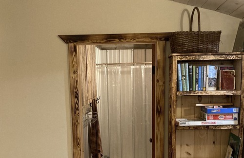 Algoma District Cabina | Cabin in the Cedars