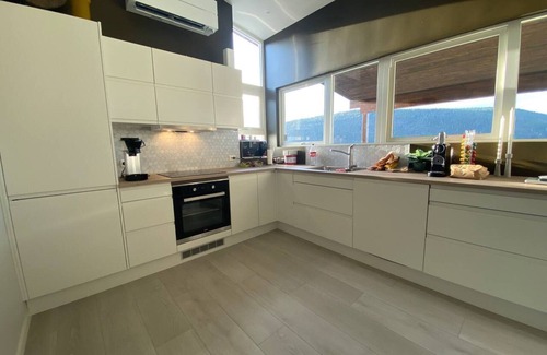 Frogn Cabaña | Cabin Oslofjord -sleeps14-seaview-familyfriendly