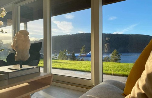 Frogn Cabaña | Cabin Oslofjord -sleeps14-seaview-familyfriendly