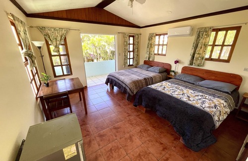 Playa Hermosa Hotel | Cabinas Brisa Del Mar