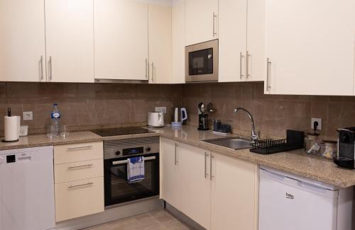 Espinho Apartamento | Cabo do Mar Apart.- Sereias Beach