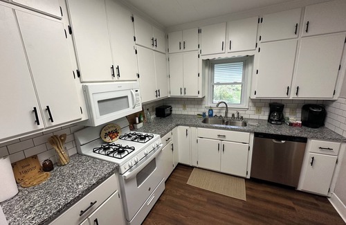 Glenwood Casa | Caddo Country Homestead