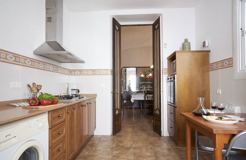 Premià de Mar Casa | CAL PADRI1871 - 30min to Barcelona, Groups & Families, Stylish Beach Large House