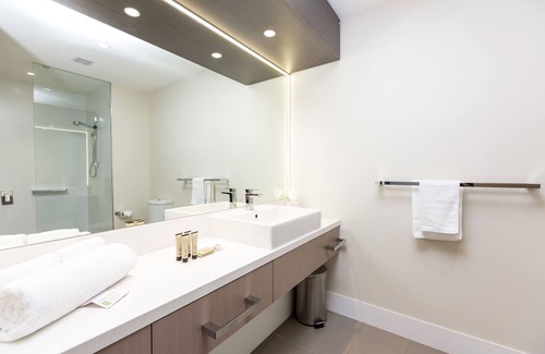 Calamvale Hotel | Calamvale Suites and Conference Centre