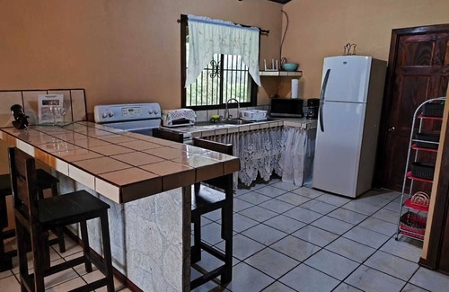 Toro Amarillo Cabina | Calas Lodge: Cabaña tranquila, rodeada de naturaleza y hermosos paisajes