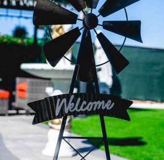 Victorville Casa | California 3-Bedroom Desert Escape With Garden