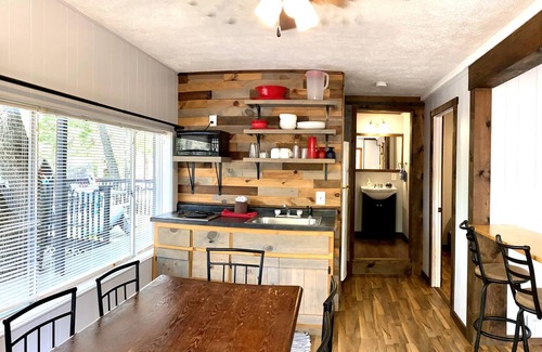 Indian Point Cabina | Calm Waters Cabin Resort