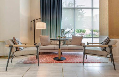 The Vista Hotel | Cambria Hotel Columbia Downtown the Vista