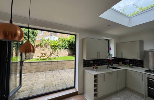 Cantelowes Apartamento | Camden Garden Level luxury apartment