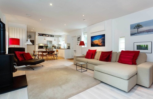 Cantelowes Casa | Encantadora mansión de 1 dormitorio en Camden, durmiendo un total de 4 (Veeve)