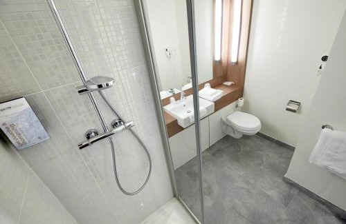 Mondeville Hotel | Campanile Caen Est - Mondeville