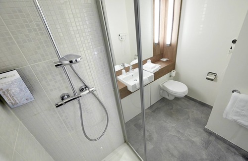 Montigny-le-Bretonneux Hotel | Campanile Saint Quentin en Yvelines