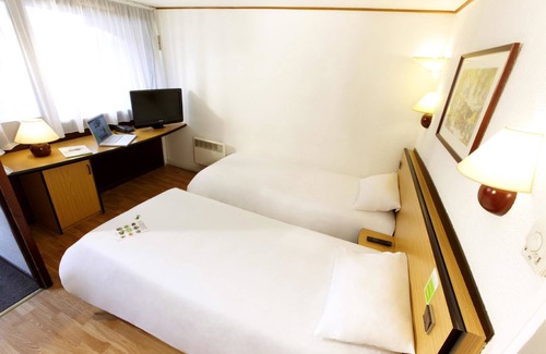 Villefranche-sur-Saone Hotel | Campanile Villefranche-sur-Saône