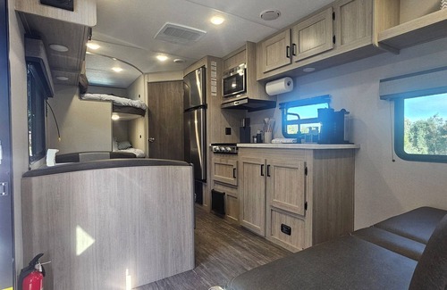 Ramona Casa | Camper/RV en granja de Ramona, CA