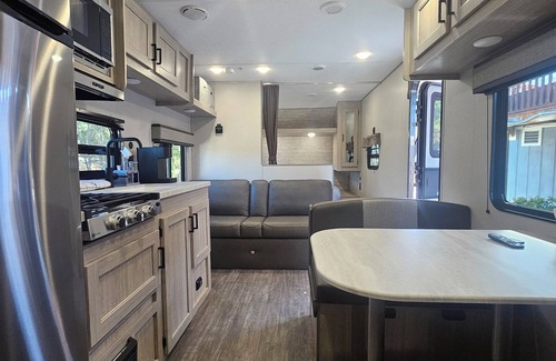 Ramona Casa | Camper/RV en granja de Ramona, CA