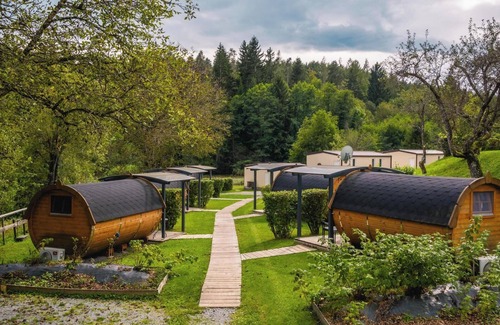 Augsdorf Alquiler De RV | Camping Barrel suitable for 2 adults