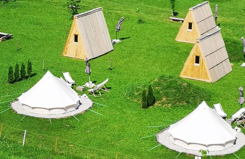 Misace Alquiler De RV | Camping Garden Park