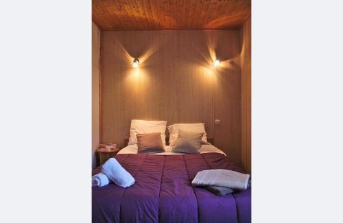 La Chapelle-Taillefert Chalet De Esquí | Camping La Chapelle