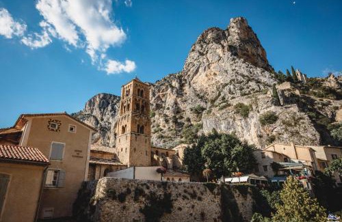 Moustiers-Sainte-Marie Otro | Camping Le Saint Clair