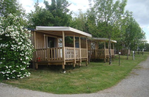 Saint-Pierre-Lafeuille Otro | CAMPING LES GRAVES - Cabane TITHOME