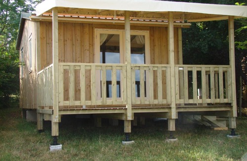 Saint-Pierre-Lafeuille Otro | CAMPING LES GRAVES - Cabane TITHOME