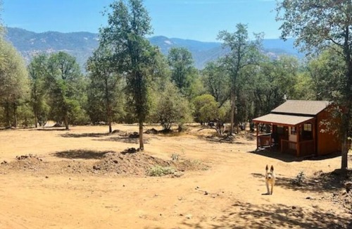 Squaw Valley Alquiler De RV | Camping near Sequoia Kings Canyon National Park #5