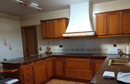 Llica d'Amunt Casa | CAN JOAN casa ideal para un encuentro familiar o de parejas.De2 a 16 personas.