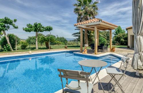 Torroella de Fluvia Villa | Can Miquel
