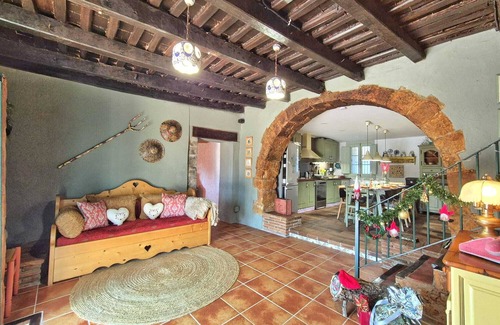 Breda Casa | Masia de camp Can Padró en Parc Natural del Montseny