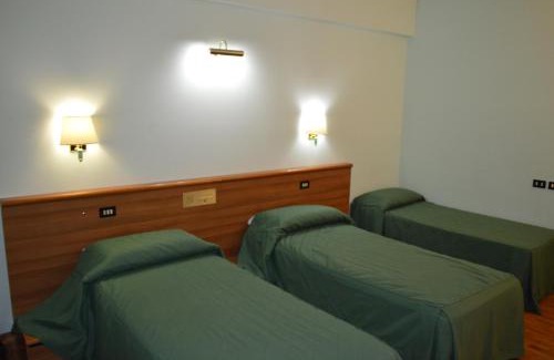 L'Aquila Hotel | Canadian Hotel