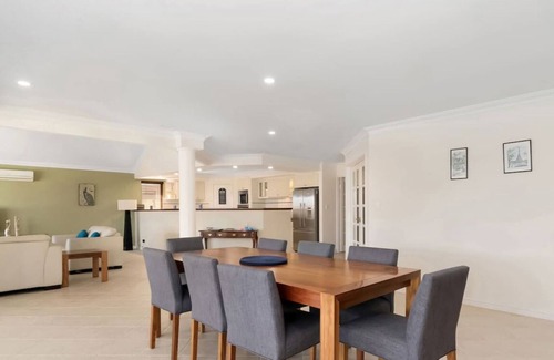 South Yunderup Casa | Elegancia del canal en Yunderup