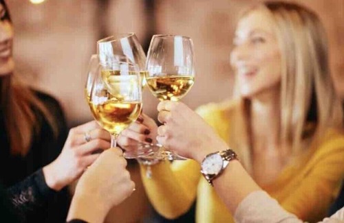 Spring Hill Casa | Candlewicke Vista Retreat - Pool Opens June 23rd!