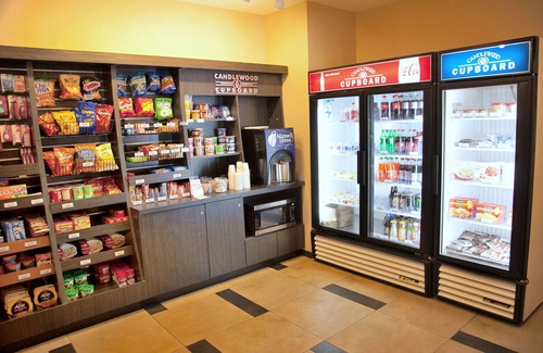 Alexandria Hotel | Candlewood Suites Alexandria by IHG