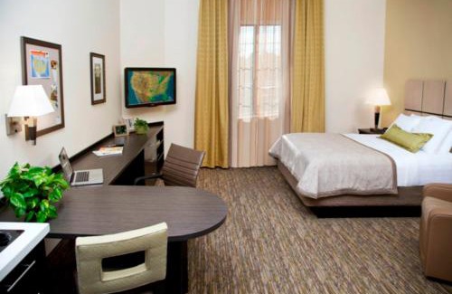 Brighton Hotel | Candlewood Suites - Brighton by IHG