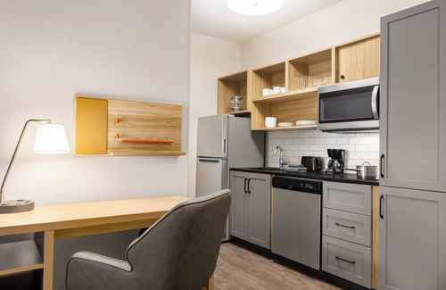 Morristown Hotel | Candlewood Suites Morristown West by IHG