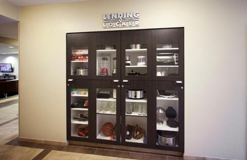 Valdosta Hotel | Candlewood Suites Valdosta Mall by IHG