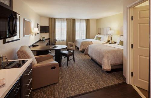 Valdosta Hotel | Candlewood Suites Valdosta Mall by IHG