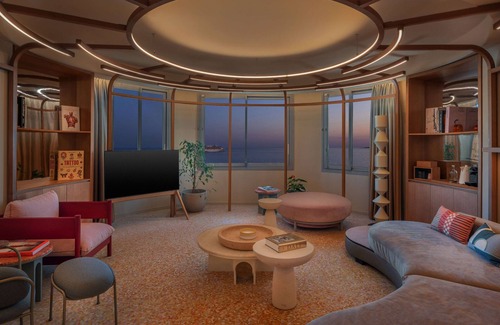 Cannes Old Town Hotel | Canopy by Hilton Cannes