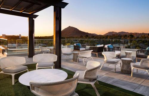 Arts District Hotel | Canopy By Hilton Scottsdale Old Town