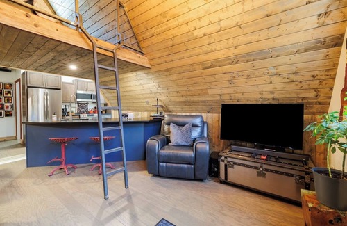 Fort Payne Cabina | A-Frame w/ Sauna @ Little River Canyon