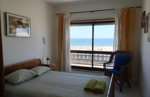 Costa de Caparica Apartamento | Caparica amazing view - by Caparica Villas