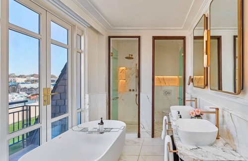 Victoria and Alfred Waterfront Hotel | Cape Grace, A Fairmont Managed Hotel