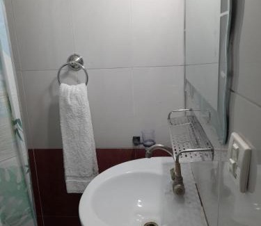 F-7 Sector Hotel | Cape Town Guest House