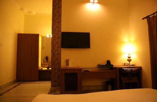 Varanasi Hotel | Captain Villa - Heritage House