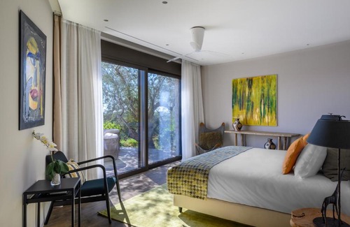 Tragana Villa | Captivating 5br pool villa close Navarino Golf