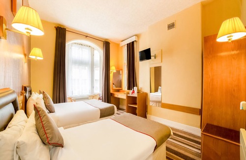 Castle Quarter Hotel | Cardiff Sandringham Hotel