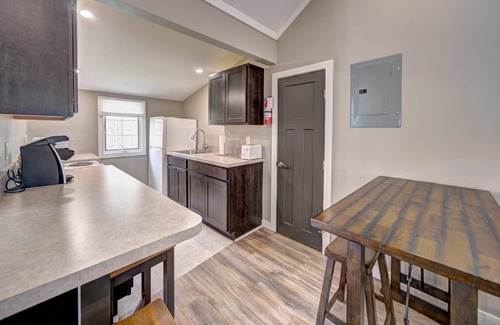 Tafton Cabina | Carins 13 - Lakeside Cabins