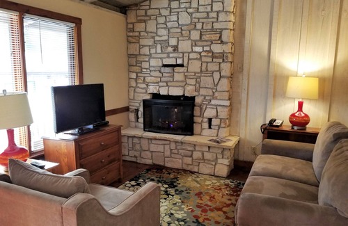 Carmel Valley Hotel | Carmel Valley Lodge and Resort