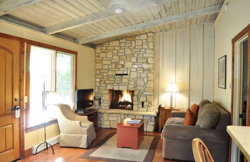 Carmel Valley Hotel | Carmel Valley Lodge and Resort